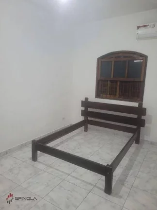 Imagem Casa com 3 dormitórios à venda, 199 m² por R$ 640.000,00 - Aviação - Praia Grande/SP