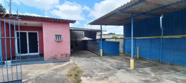 Imagem Terreno Comercial à Venda em Votorantim-SP, Bairro Parque Esplanada - 260m² de Área!