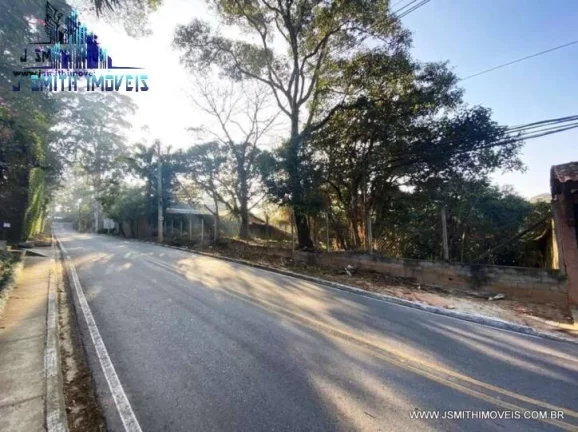 Imagem LOTE 2.334m² EM ZONA MISTA, CHÁCARA DO REFÚGIO, GRANJA VIANA.