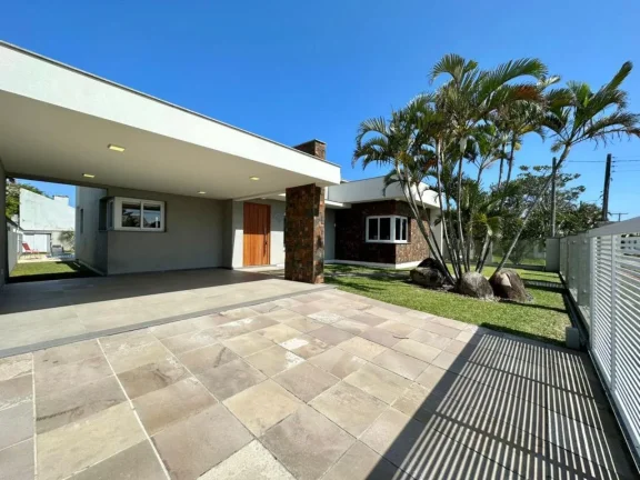 Imagem Casa 4 Dormitórios - Bairro Atlantida