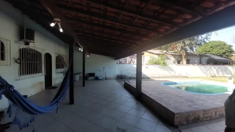 Imagem Casa para Aluguel em Maricá/RJ - 1 Dorm. 90 m2 Área Útil