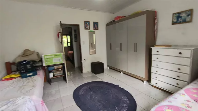Imagem casa chacara em Peruibe com 3 dormitórios e piscina