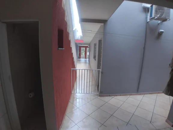 Imagem Casa à venda - Áre útil 210 m2 com 3 dormitórios sendo 1 suíte - 2 vagas - Bairro Cidade Jardim - Ju