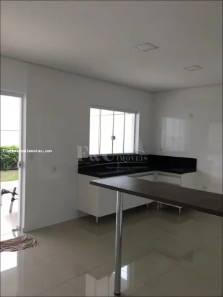 Imagem Casa para Venda em Limeira, Jardim Porto Real, 3 dormitórios, 1 suíte, 2 banheiros, 3 vagas