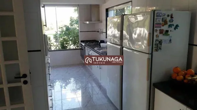 Imagem SOBRADO 240 M² - 3 DORMS, 5 VAGAS - TREMEMBÉ - SÃO PAULO/SP