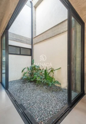 Imagem Triplex alto padrão arquitetura moderna