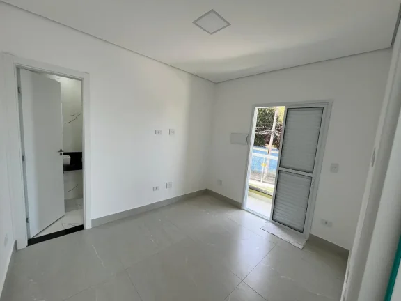 Imagem Casa para Venda em Santo André, Parque Jacatuba, 2 dormitórios, 2 suítes, 1 banheiro, 2 vagas