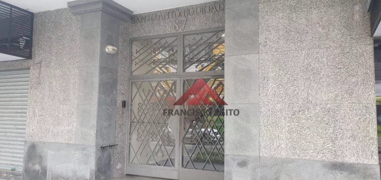 Imagem Apartamento com 2 dormitórios para alugar, 56 m² por R$ 2.832,41 - Icaraí - Niterói/RJ