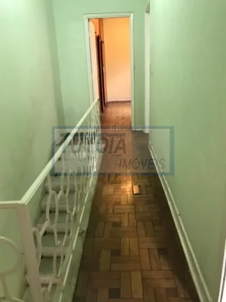 Imagem CASA COM 4 QUARTOS A ALGUNS METROS DO METRÔ ANA ROSA