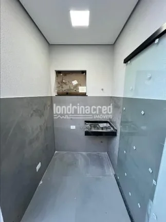 Imagem Casa Geminada no Residencial José Bastos com 152m², 108m² úteis, 3 dormitórios (1 suíte), banheiro social e 2 vagas de garagem