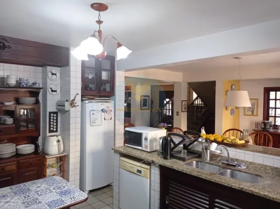 Imagem Casa em Condomínio a Venda no bairro Granja Viana - Cotia, SP