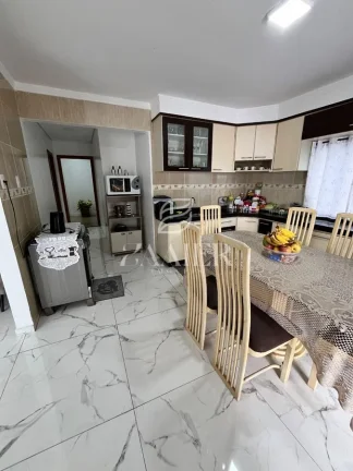 Imagem Casa com 3 quartos, Jardim Paraíso - Joinville