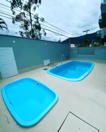 Imagem APARTAMENTO NO PEREQUE AÇU COM 2 DORMITÓRIOS SENDO 1 SUÍTE, PISCINA, ELEVADOR, VARANDA GOURMET COM CHURRASQUEIRA