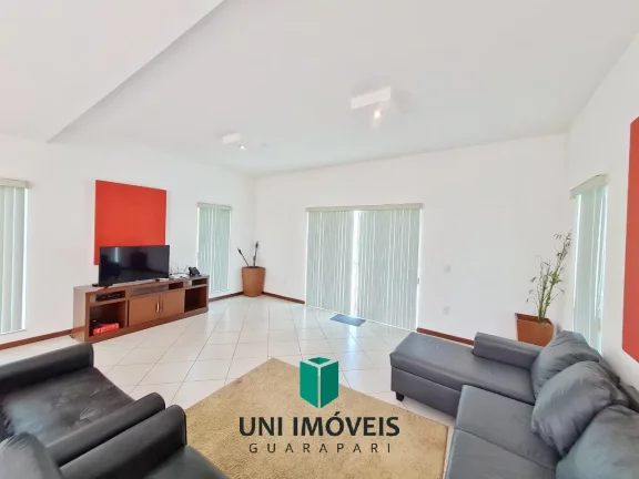Imagem Casa com excelente terreno em condomínio fechado a venda em Guarapari - Lagoa da Praia