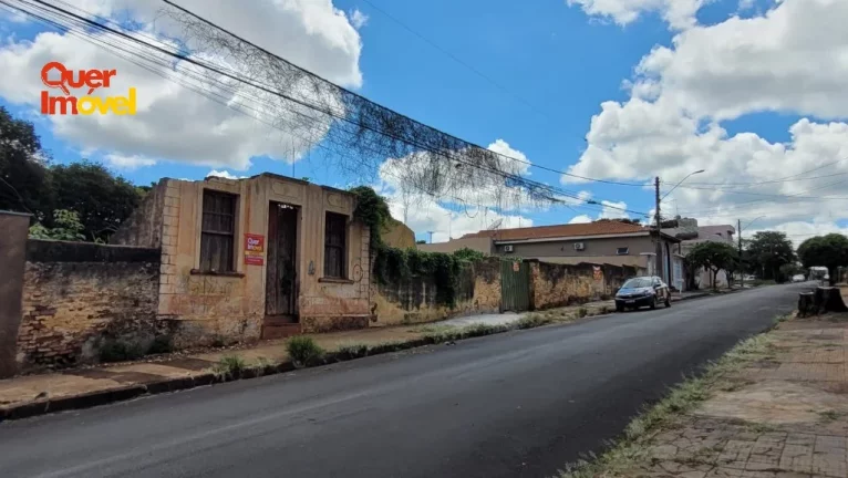 Imagem Terreno comercial à venda em localização privilegiada de Cravinhos-SP - Imperdível oportunidade no melhor bairro da cidade!