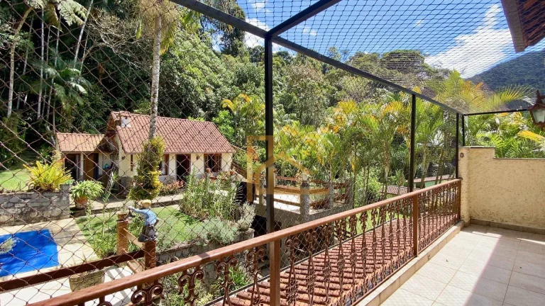 Imagem Casa em condomínio no Comary, Teresópolis | Lazer completo, natureza e privacidade