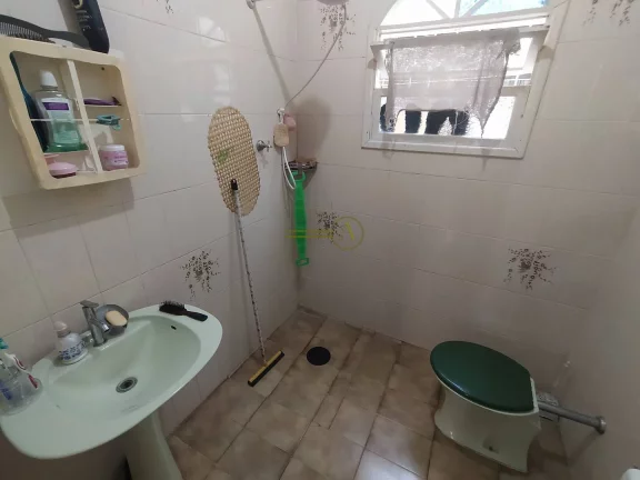 Imagem Casa 3 dorms, Churrasqueira, bem localizada  à venda em Peruíbe