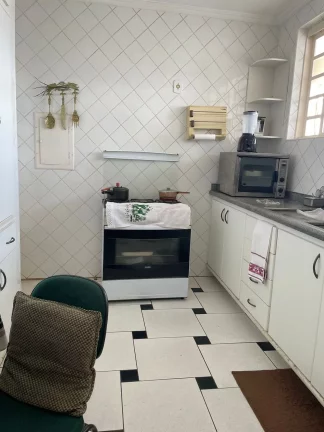 Imagem APARTAMENTO Á VENDA NO CENTRO DE FRANCA/SP - Excelente localização - 135,00 m² construída, 135,00 m² útil - 03 dormitórios sendo 1 suíte - 01 sala