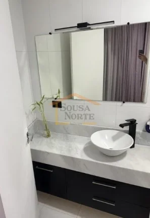 Imagem Sobrado de alto padrão com 2 dormitórios, sendo 1 suíte, 3 banheiros, área útil de 157 m² e 2 ...
