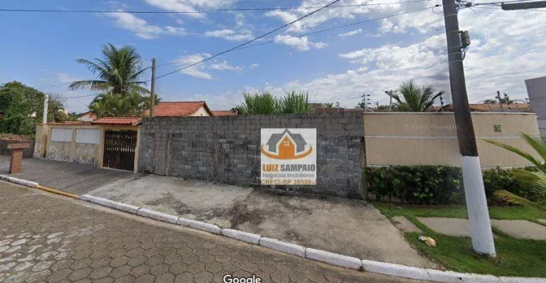 Imagem Oportunidade, Terreno 335m², a 100 metros da praia Jamaica