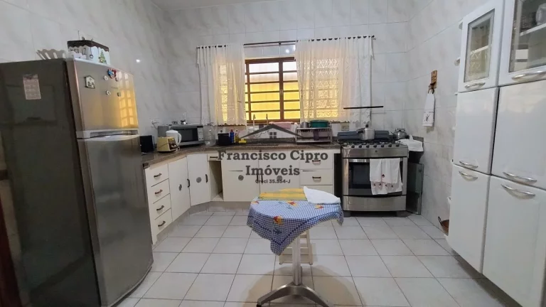 Imagem Casa à venda no bairro Parque das Alamedas - Guaratinguetá/SP