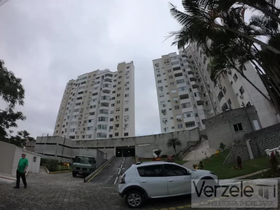 Imagem Apartamento 3 dormitórios para Venda em Balneário Camboriú / SC no bairro Pioneiros