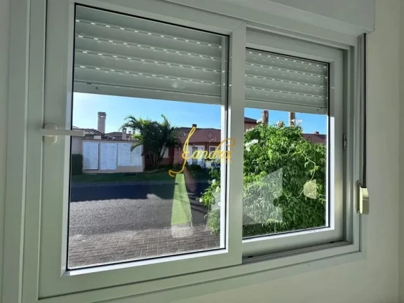 Imagem Ótima casa em condomínio fechado Casa Hermosa com 3 dormitórios