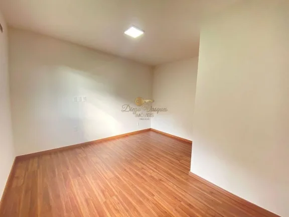 Imagem Casa em Condomínio para Venda em Teresópolis / RJ no bairro Albuquerque