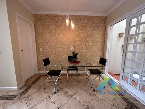 Imagem Lindo sobrado em condominio fechado com 129m² por R$640 mil
