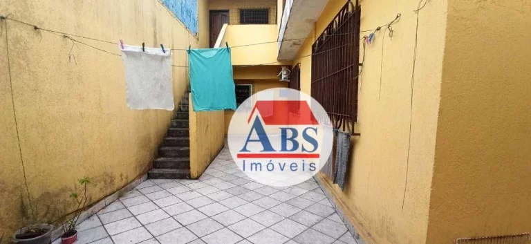 Imagem Casa com 4 dormitórios à venda, 346 m² por R$ 750.000,00 - Jardim Casqueiro - Cubatão/SP