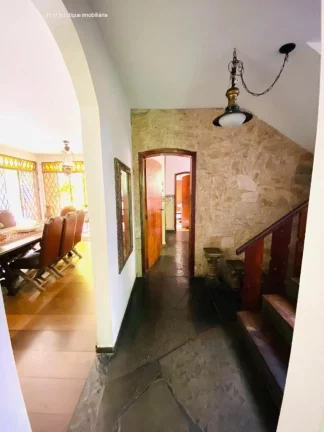 Imagem Casa com 6 Quartos à Venda ou Locação, 700 m² em Jardim Guedala - São Paulo