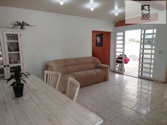 Imagem Casa - Aluguel no bairro Vista Alegre - Curitiba, PR