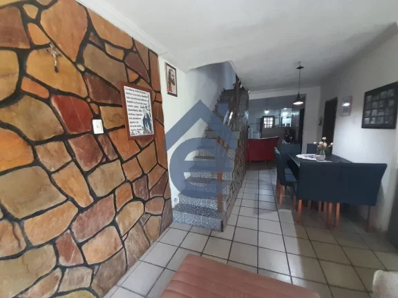 Imagem Casa com primeiro andar à venda próximo ao Shopping Pátio e UNIMA, no Benedito B