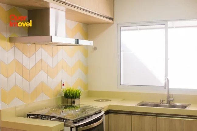 Imagem Casa em Condomínio à Venda em Ribeirão Preto-SP - 3 Quartos, 1 Suíte, 2 Salas, 3 Banheiros, 2 Vagas, 190,54m².