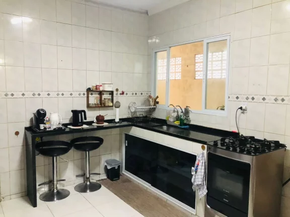 Imagem Casa com 2 dormitórios à venda, 60 m² por R$ 380.000,00 - Jardim Colonial - São José dos Campos/SP