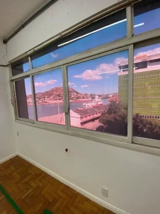 Sala Comercial à Venda, 185 m² em Aeroporto - Vitória