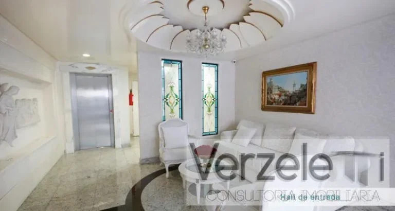 Imagem Apartamento Quadra Mar para Venda em Balneário Camboriú / SC no bairro Centro