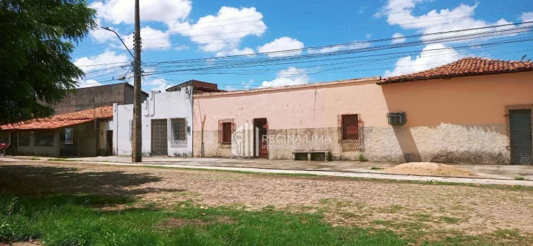 Imagem Casa pronta, excelente para PONTO COMERCIAL à venda por R$ 850.000,00 - Acarape - Teresina/PI