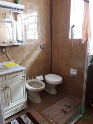 Imagem Casa para venda, 4 quarto(s), Bairro Medianeira, Porto Alegre/RS.