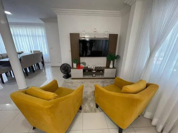 Imagem Sobrado à venda 3 Quartos, 1 Suite, 5 Vagas, Jardim São Caetano, São Caetano do Sul - SP