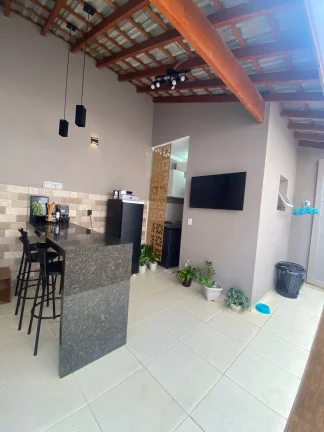 Imagem Charmosa Casa à Venda no Bairro Village, Tatuí, SP!