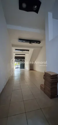 Imagem Se você procura o espaço ideal para seu negócio, temos a solução perfeita! Localizado no movime...