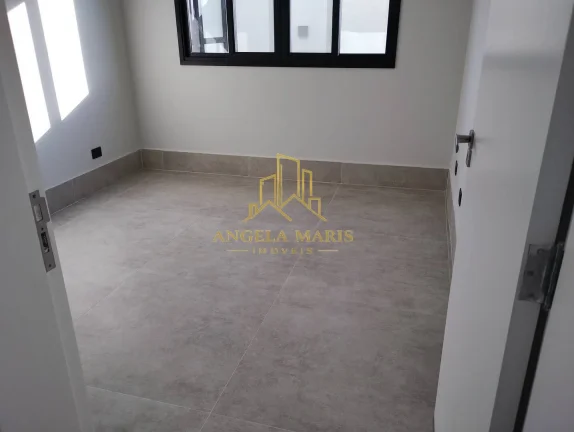 Imagem Casa Térrea, 4 Dormitórios (sendo 4 suítes), Condomínio Colinas Paratehy