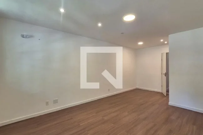 Imagem Casa à Venda - Recreio, 3 Quartos, 200 m2