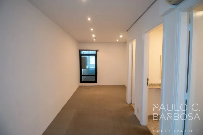 Imagem Nove de Julho Itaim - Locação - Conj com 2 Salas - 68m²- 3 Vagas