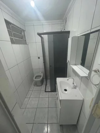 Imagem Casa Fundos Locação 2 Dormitórios com 1 Vaga de garagem - Jardim Ipanema