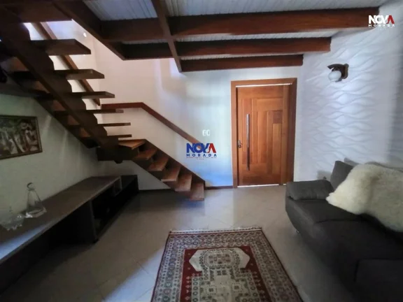 Imagem Apresentando uma oportunidade única de residência em Interlagos, esta luxuosa casa duplex de 360m2...
