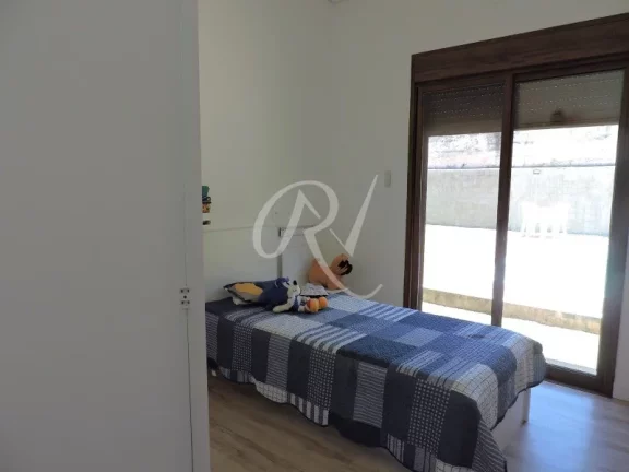 Imagem Casa Térrea, moderna, 04 suites, piscina e churrasqueira no Mirante do Vale