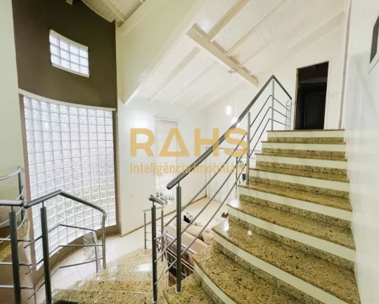 Imagem Sobrado Averbado com mais de 266m² em terreno de 408,27 m², sendo 1 suíte master e mais 3 quartos...