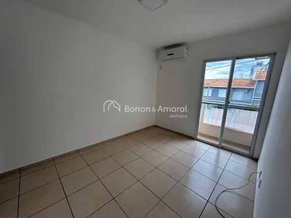 Imagem Sobrado à venda com 3 dormitórios, sendo 1 suíte. Todos os quartos contam com ar-condicionado e a...